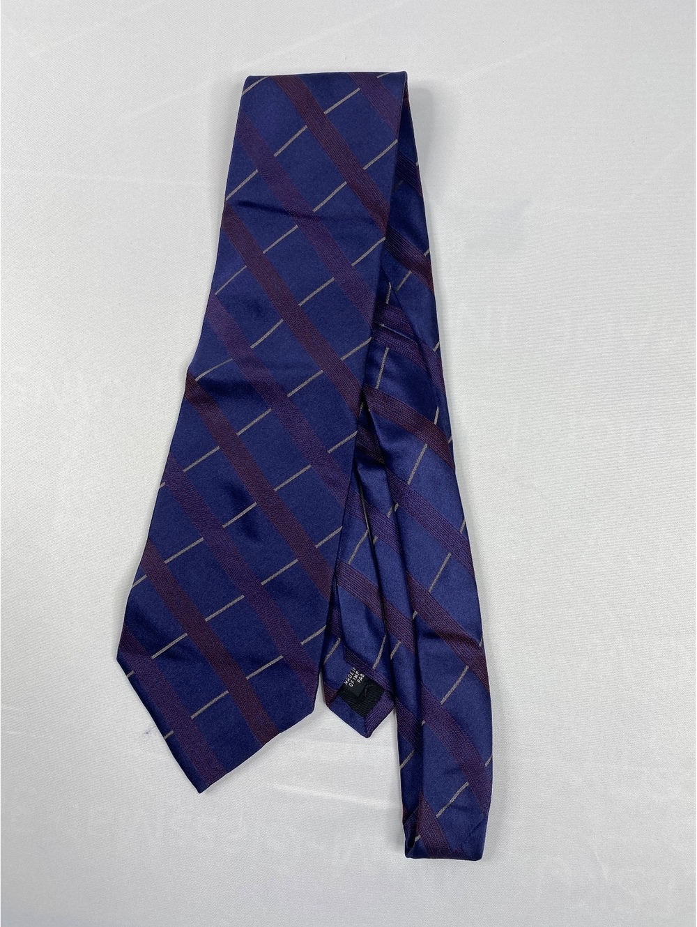 Calvin Klein Men's Silk Neck Tie Blue Burgundy Striped Classic Business Formal